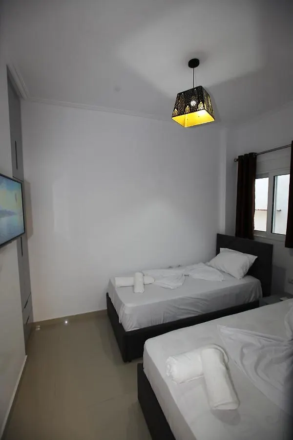 Deda Apartments Saranda 0*,