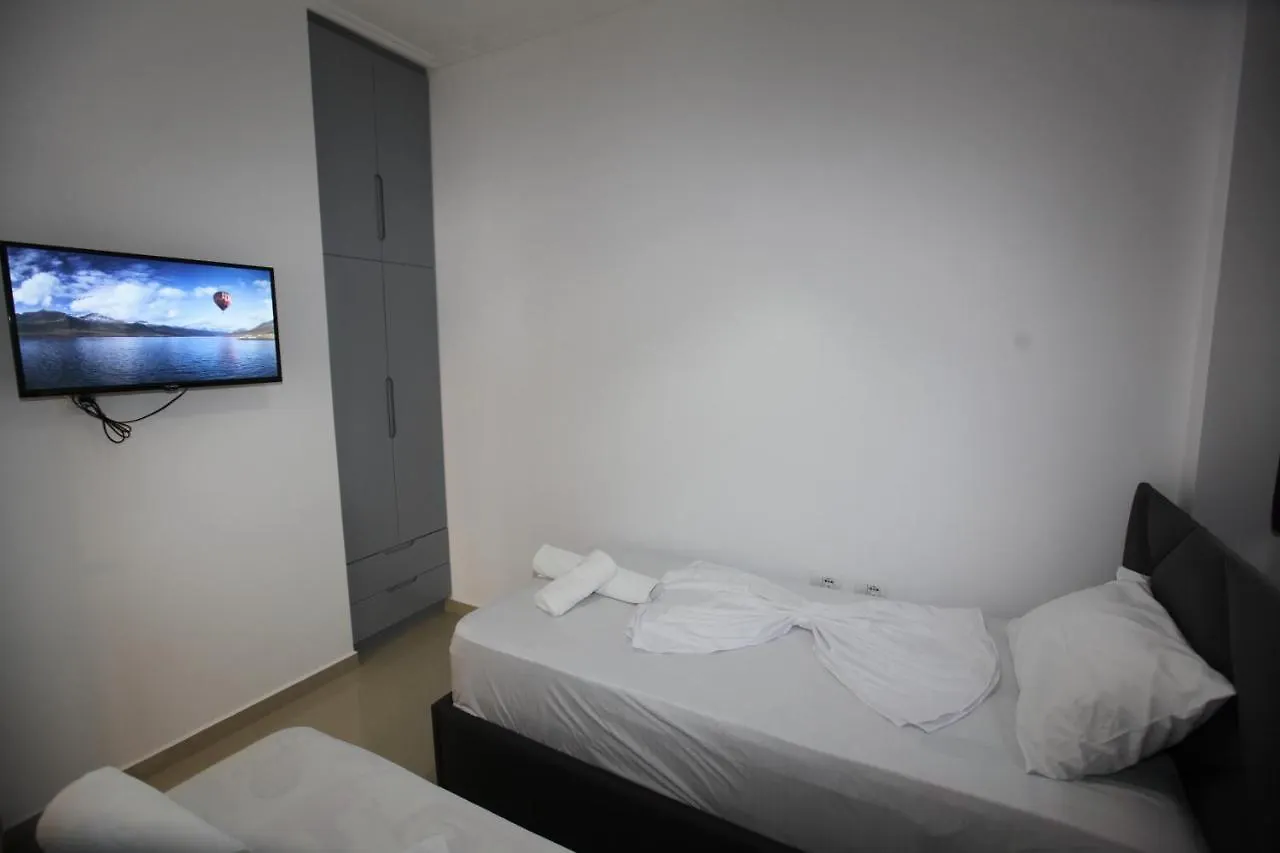 Deda Apartments Saranda 0*,  Albánia