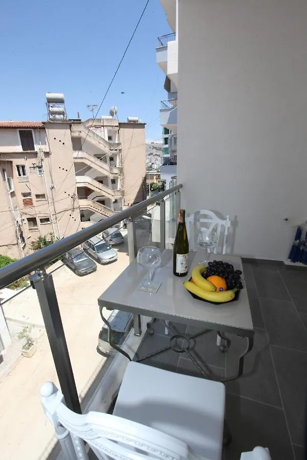 Deda Apartments Sarandë 0*,